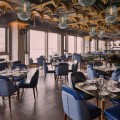 Dining & Bar