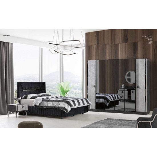 Bedroom Furniture Set
