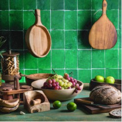 Wooden Presentation Stand Wooden Presentation Stand